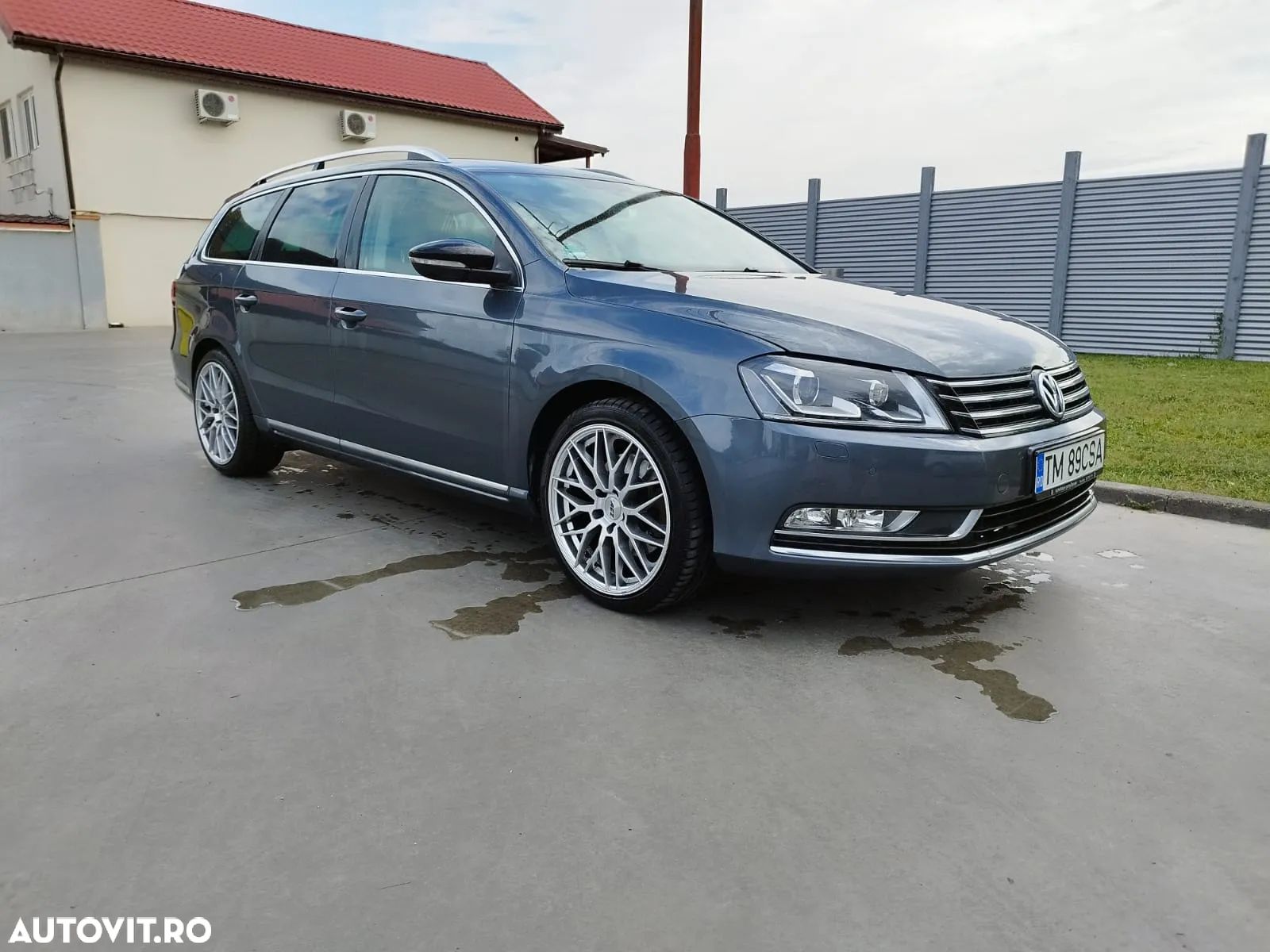 Volkswagen Passat Variant 2.0 TDI BlueMotion Technology DSG Comfortline - 1