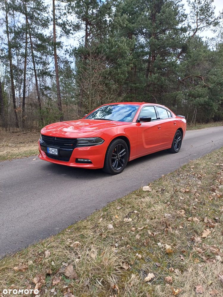 Dodge Charger - 4