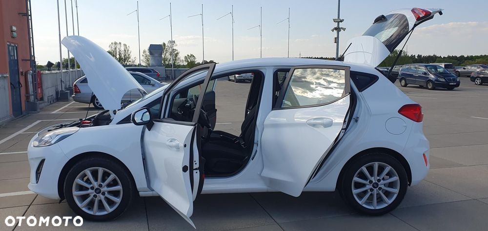 Ford Fiesta 1.1 S&S COOL&CONNECT - 24