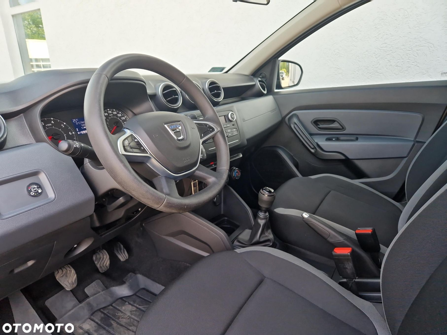 Dacia Duster 1.0 TCe Essential - 9