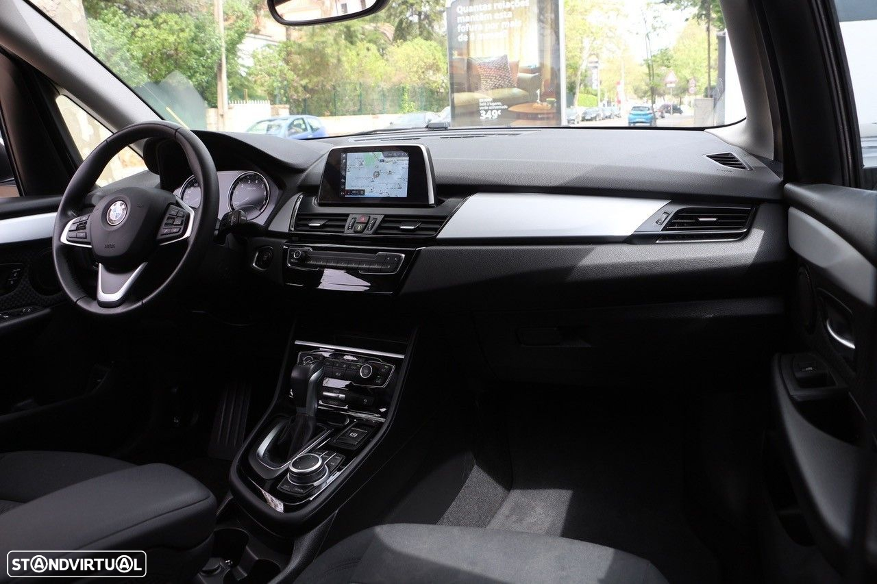 BMW 225xe Active Tourer Advantage - 13
