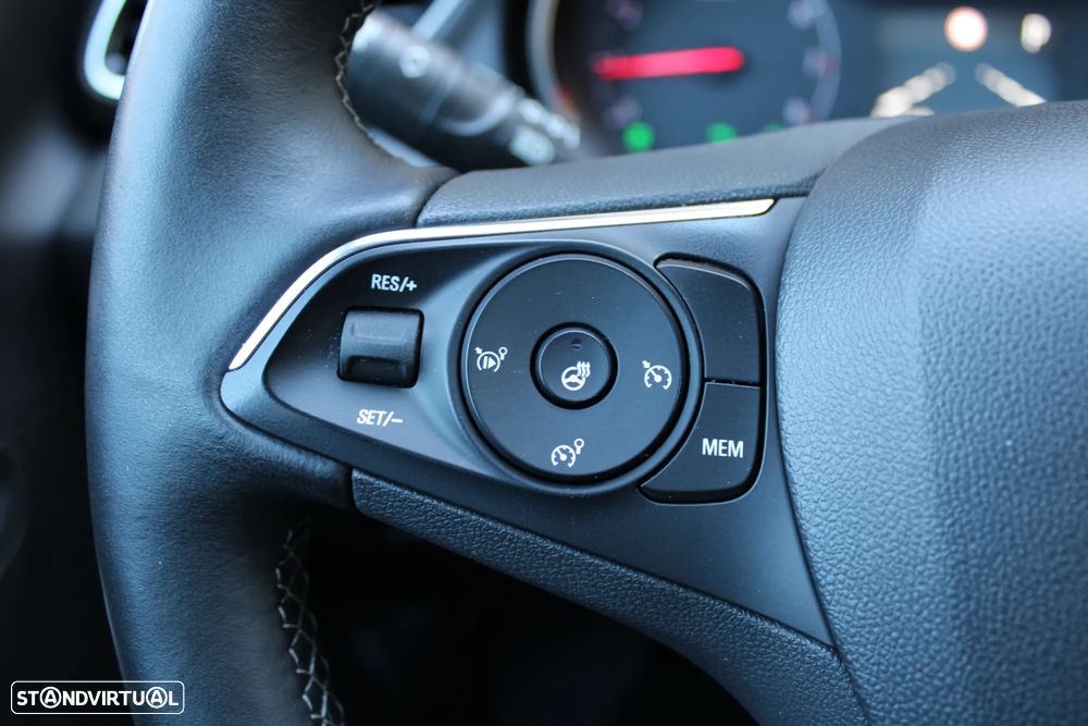 Opel Grandland X 1.2 T Ultimate AT - 23