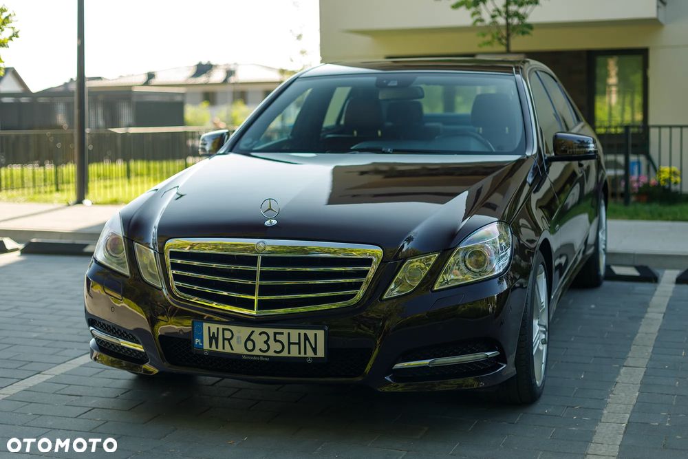 Mercedes-Benz Klasa E 350 CDI BlueEff Avantgarde - 19