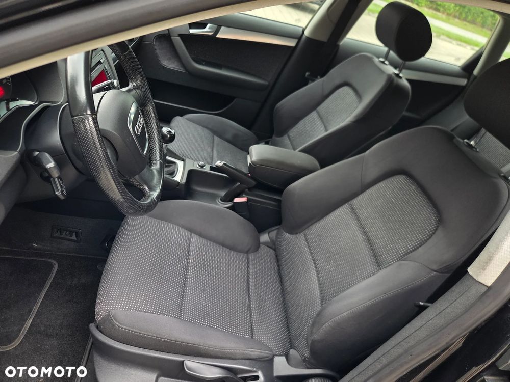 Audi A3 Sportback 1.9 TDI DPF Ambiente - 19