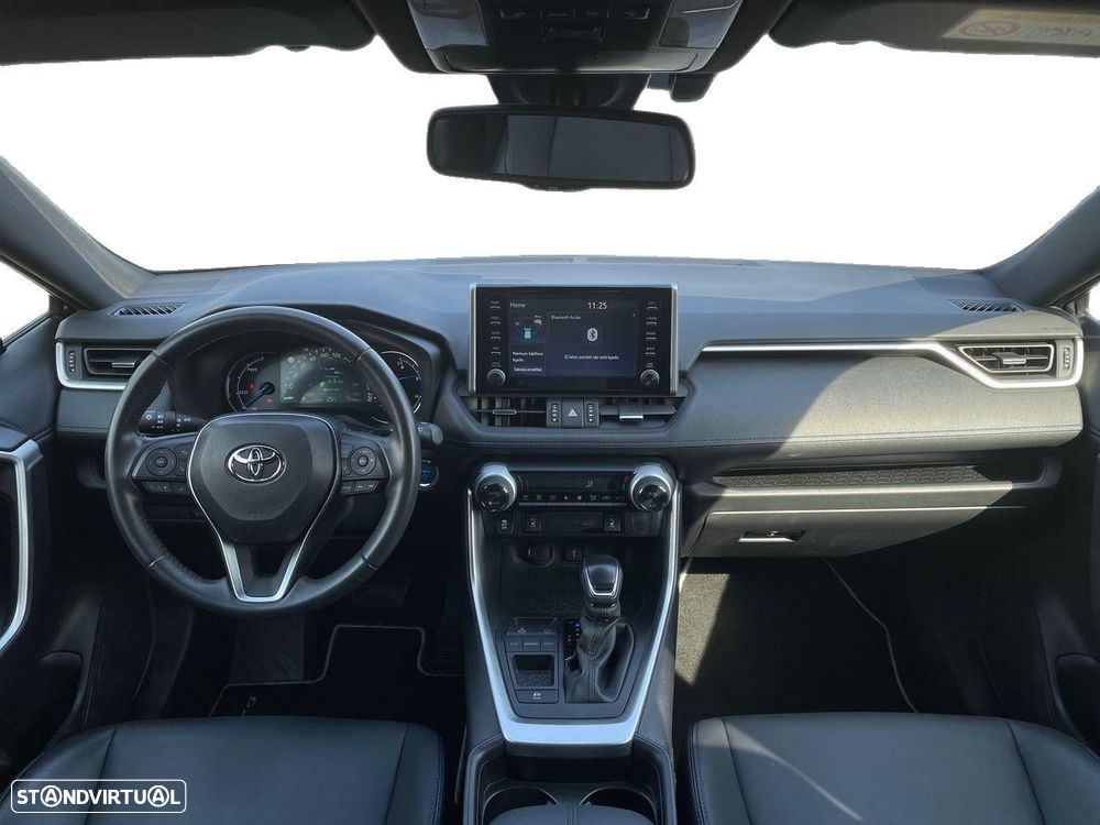 Toyota RAV4 - 8