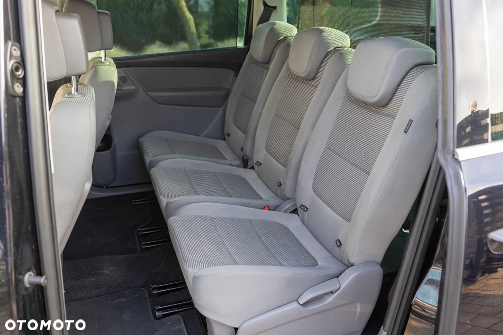 Volkswagen Sharan 1.4 TSI BMT Comfortline DSG - 4