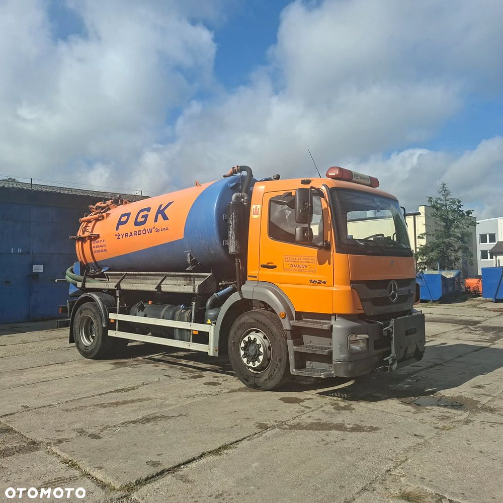 Mercedes-Benz AXOR 1824 - 9