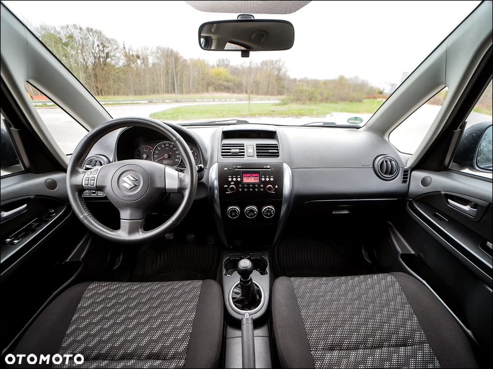Suzuki SX4 - 7
