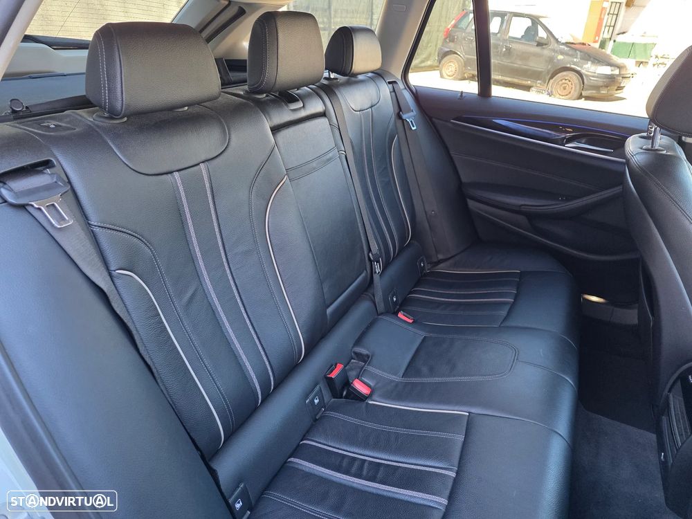 BMW 520 d Line Luxury Auto - 10
