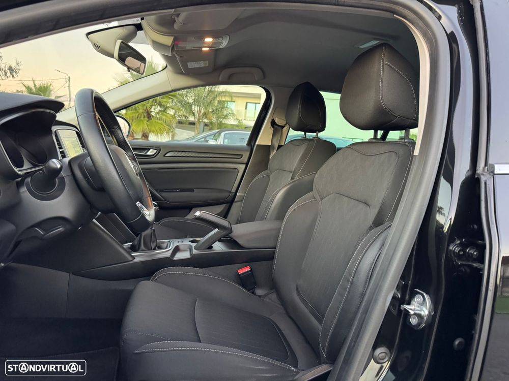 Renault Mégane Sport Tourer 1.5 Blue dCi Limited - 14