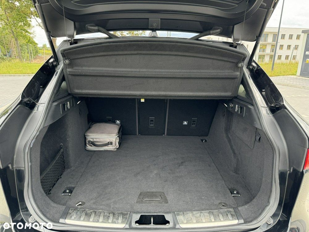 Jaguar F-Pace 2.0 i4D AWD Prestige - 38