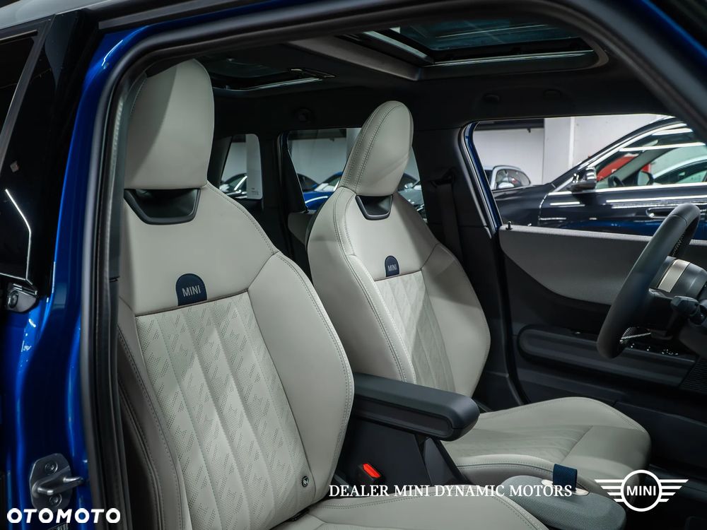 MINI Cooper S Favoured Trim - 21