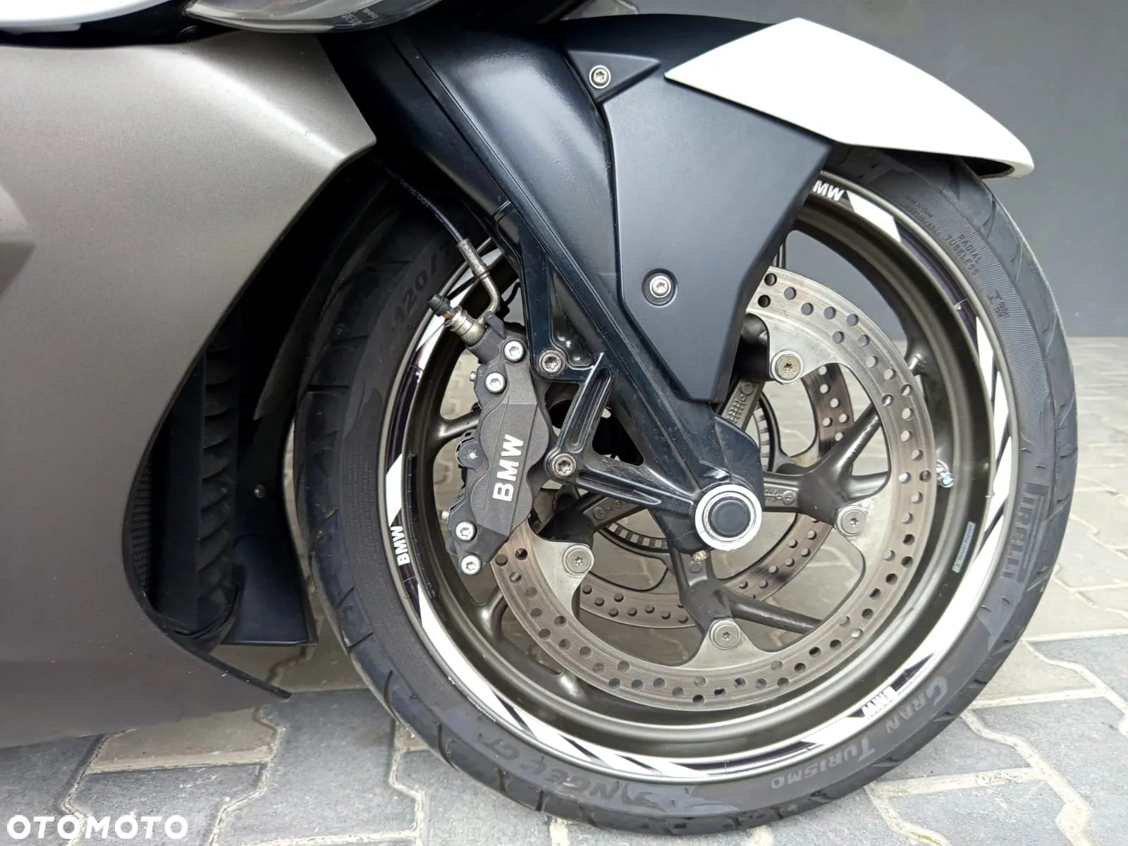 BMW K - 27