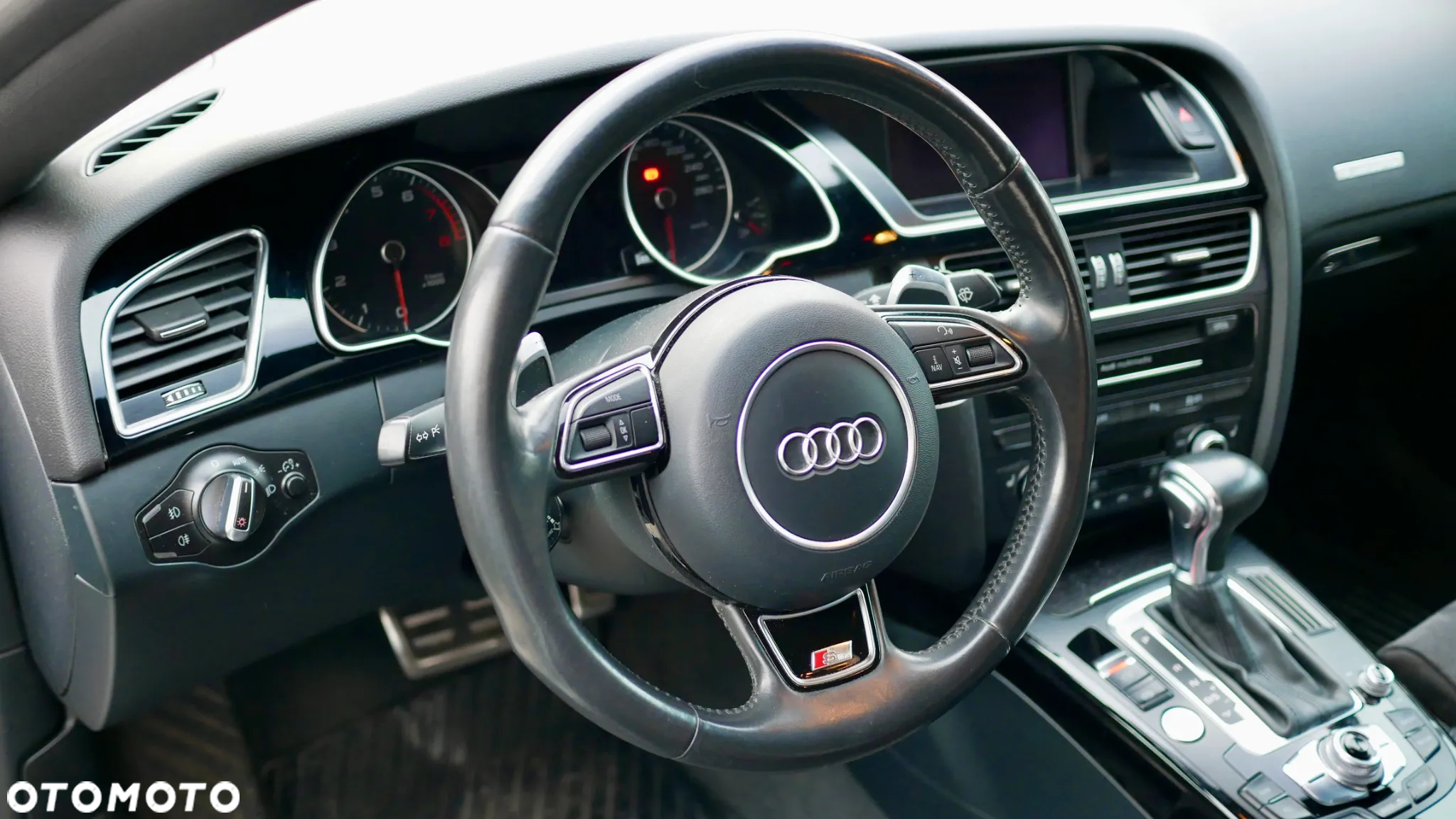 Audi A5 2.0 TFSI Quattro S tronic - 12