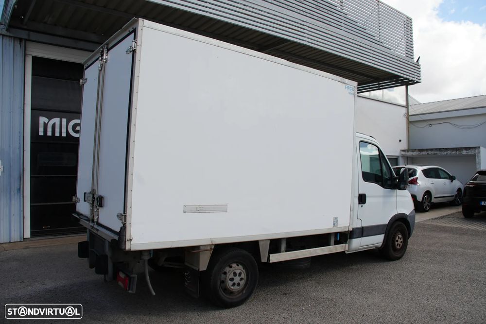 Iveco Daily Frio Estrada Garagem 2.3HPI 126cv - 5