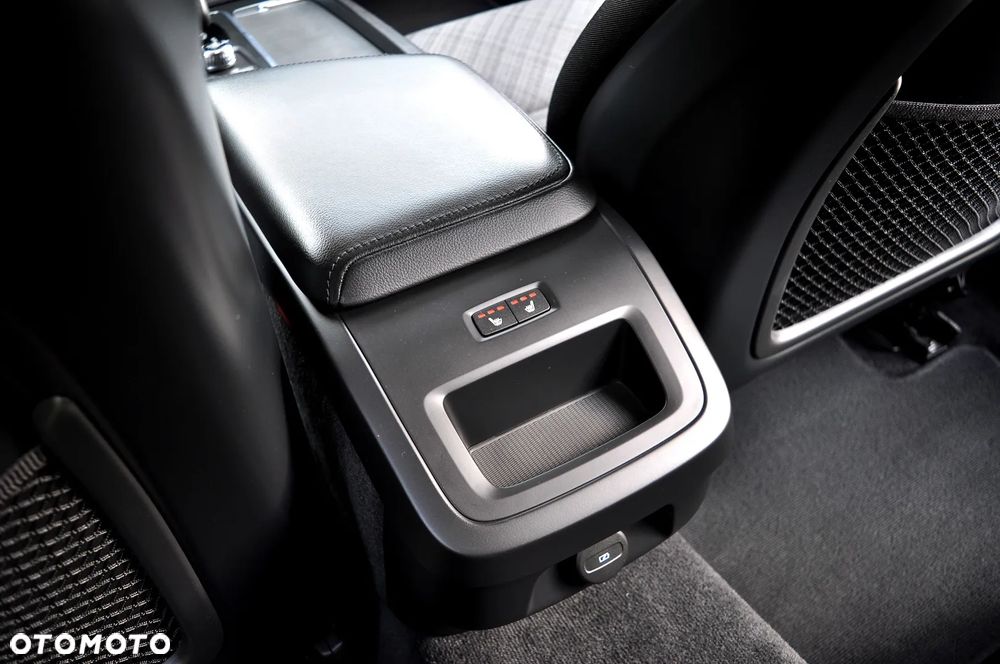 Volvo V60 B3 B Geartronic Momentum Pro - 22