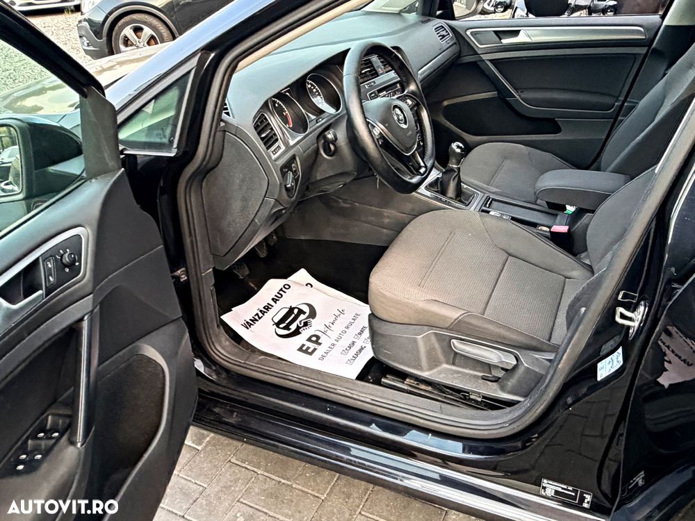 Volkswagen Golf 1.6 TDI BlueMotion Technology Cup - 8