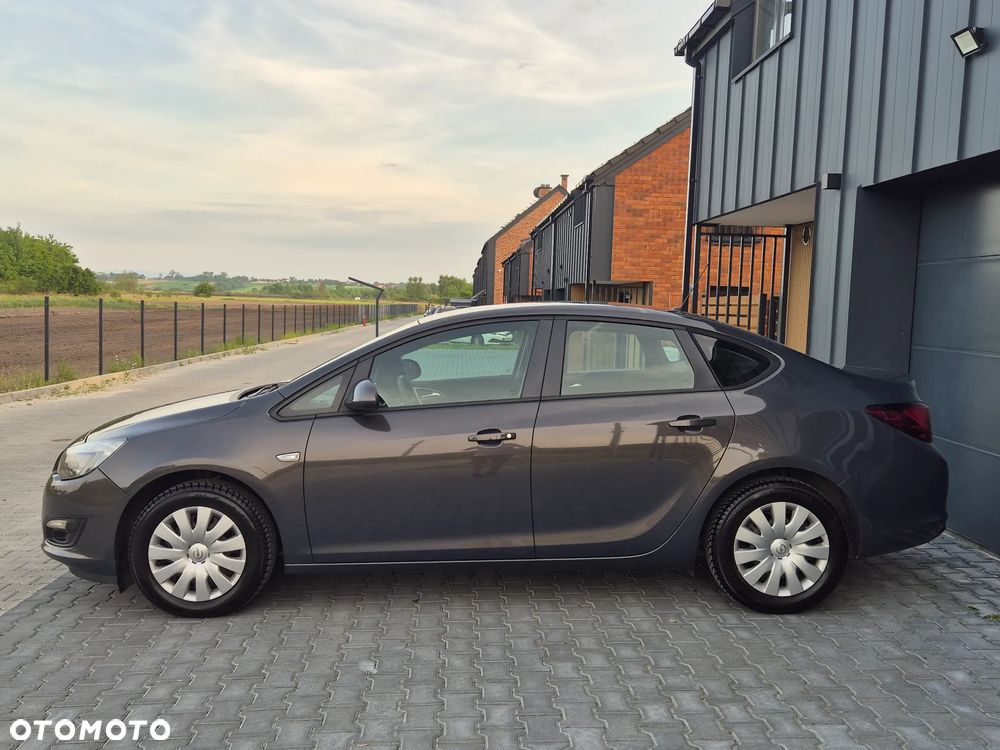 Opel Astra 1.4 Enjoy - 18