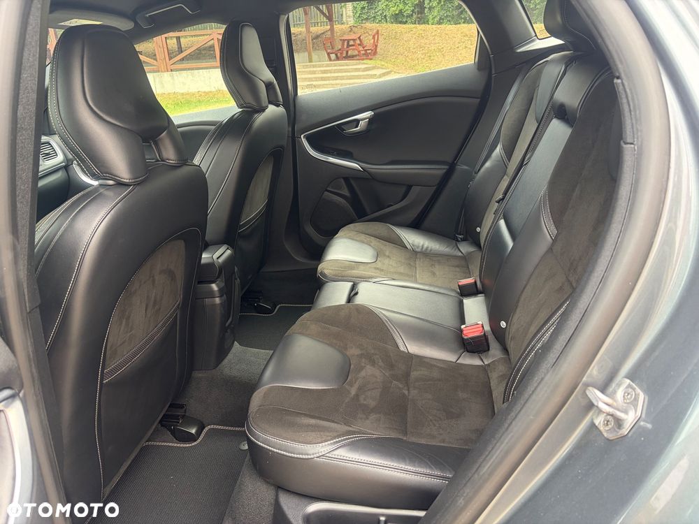 Volvo V40 D2 RDesign - 29