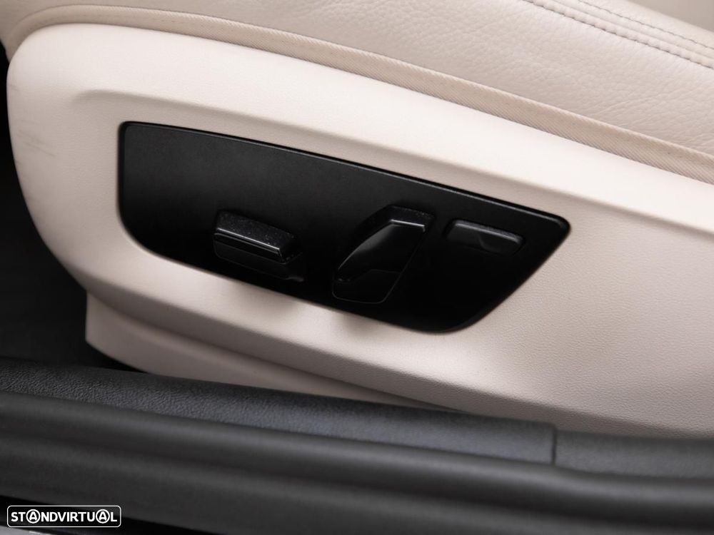 BMW 520 e - 18