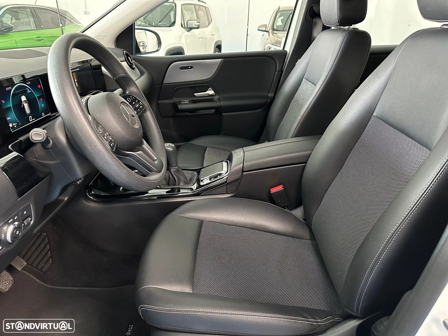 Mercedes-Benz B 200 Style - 10