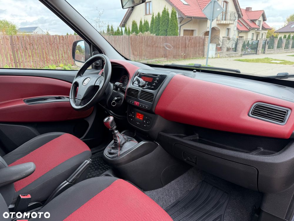 Fiat Doblo 1.4 16V Active - 30