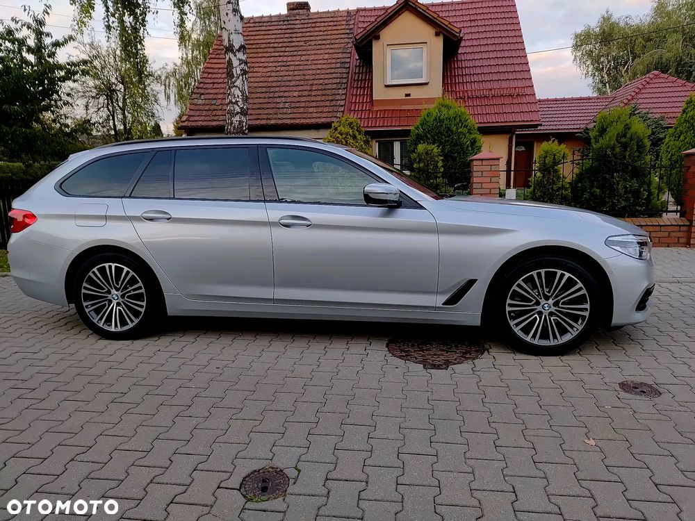 BMW Seria 5 520d Sport Line sport - 37