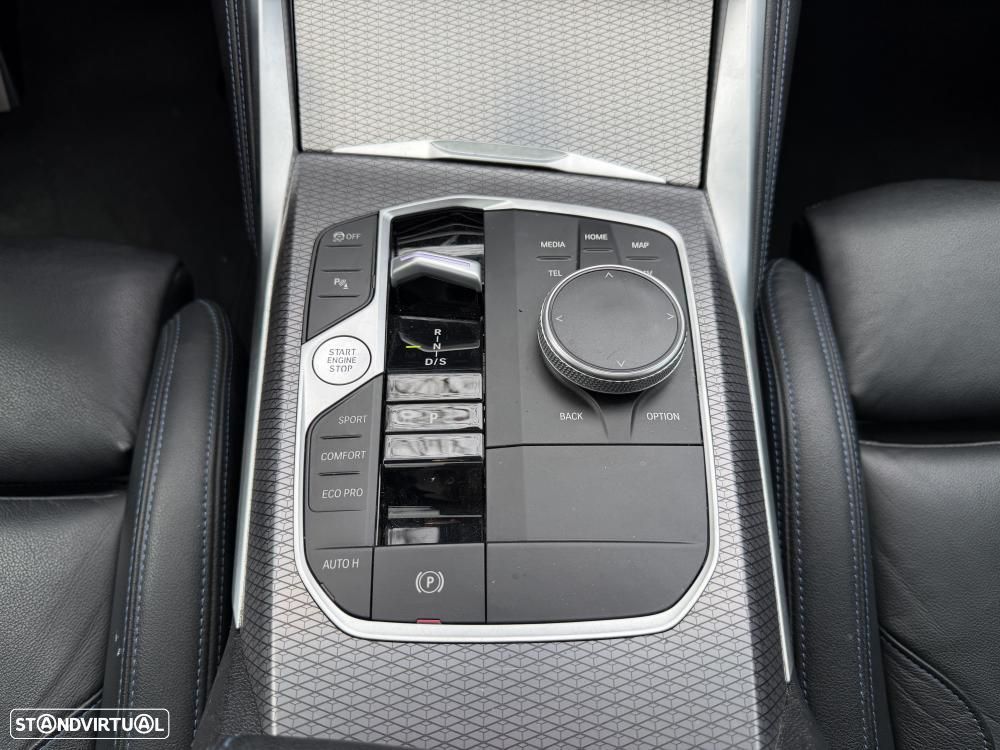 BMW 420 Gran Coupé d Pack 50 anos M Auto - 32