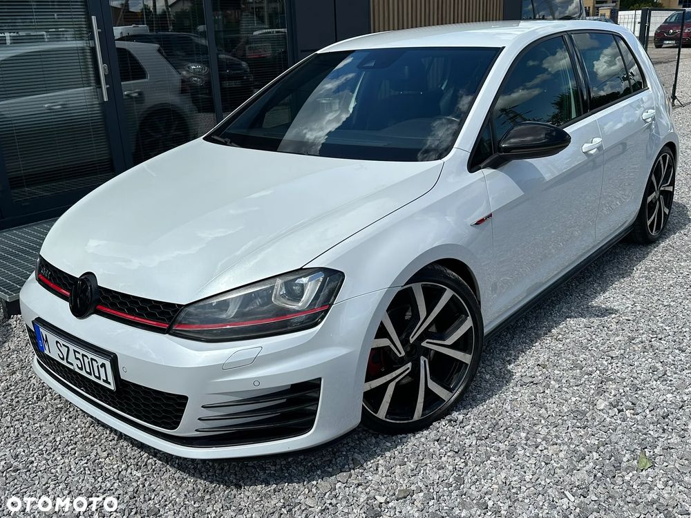 Volkswagen Golf GTI BlueMotion Technology DSG - 3