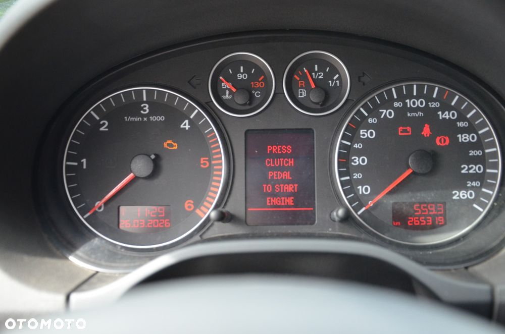 Audi A3 3-drzwiowe 2.0 TDI DPF Ambiente - 8