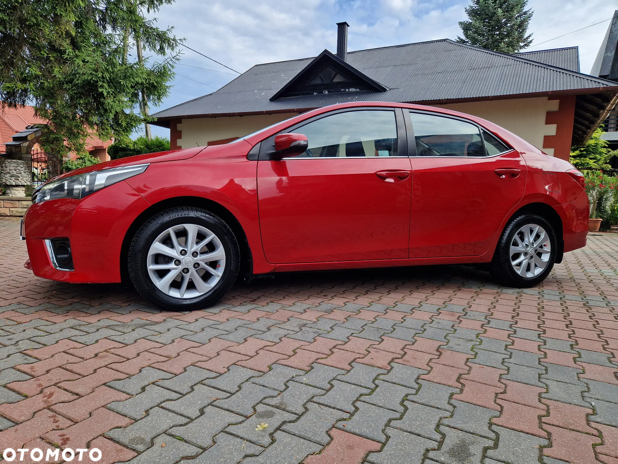 Toyota Corolla 1.6 Premium + - 3
