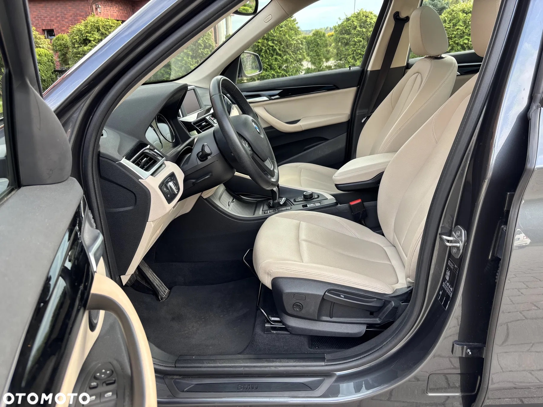 BMW X1 sDrive18i Advantage - 18