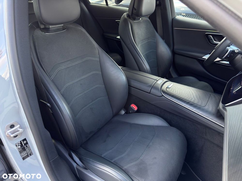 Mercedes-Benz Klasa E - 24