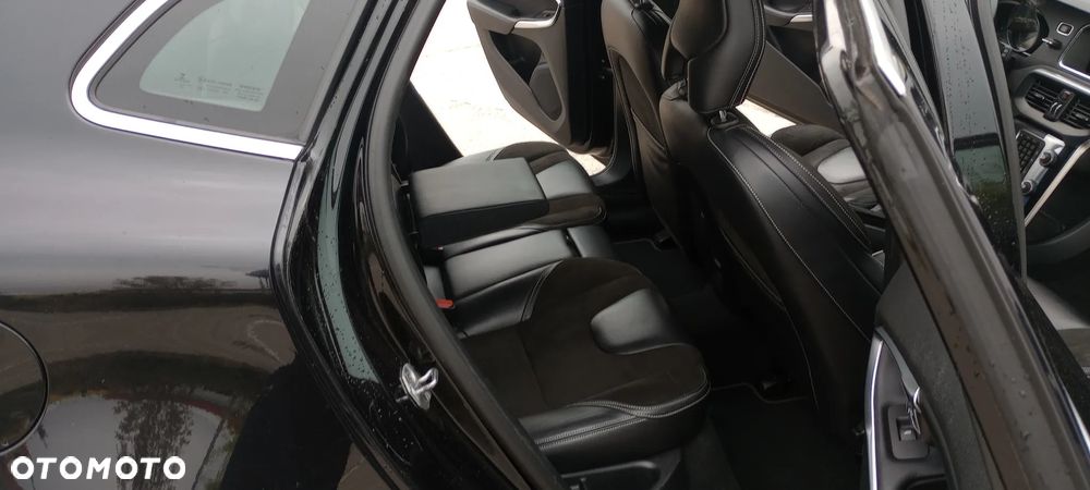 Volvo V40 D2 RDesign - 16