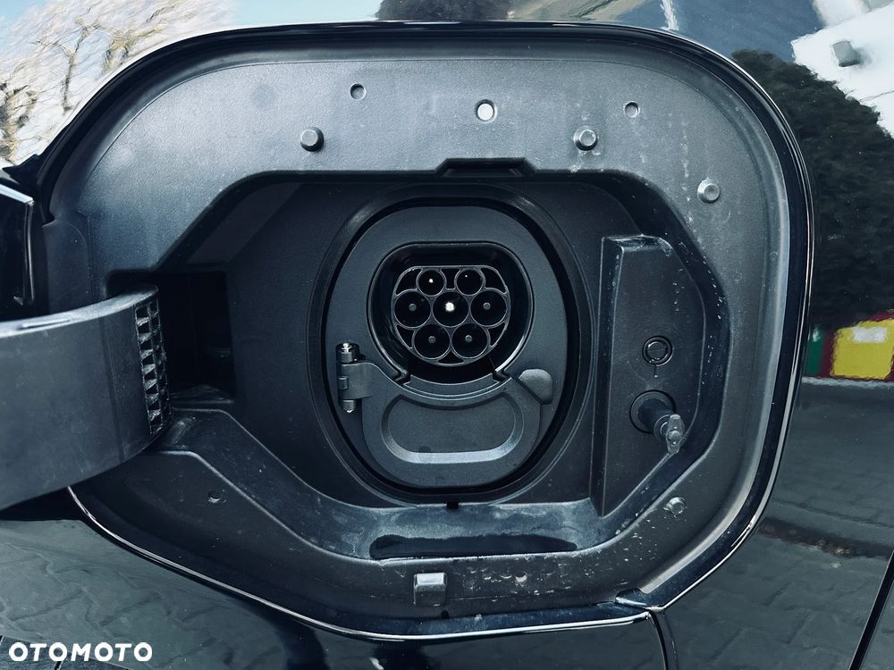 Toyota bZ4X 73.1kWh Style - 12