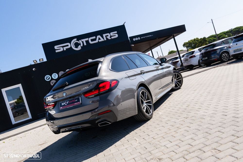 BMW 520 e Pack M - 9