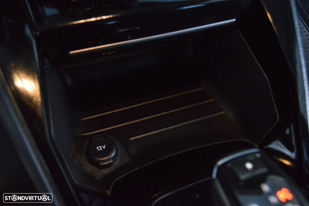 Peugeot e-208 50 kWh Allure Pack - 43