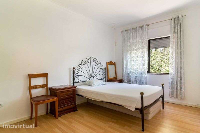 Vende-se T3 em Cruz de Pau - Grande imagem: 4/11