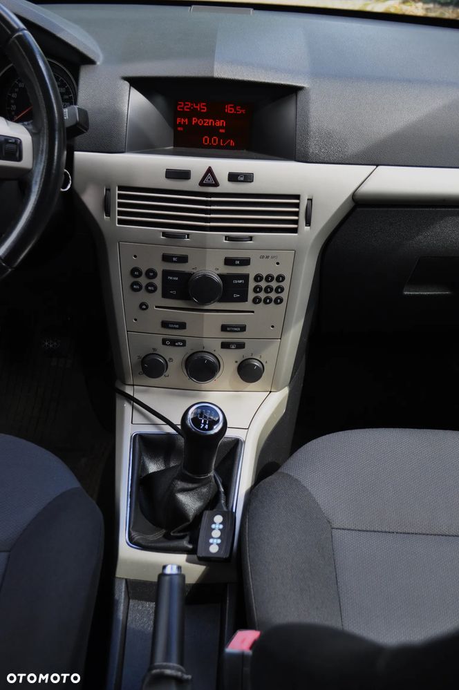 Opel Astra 1.4 NJoy - 18