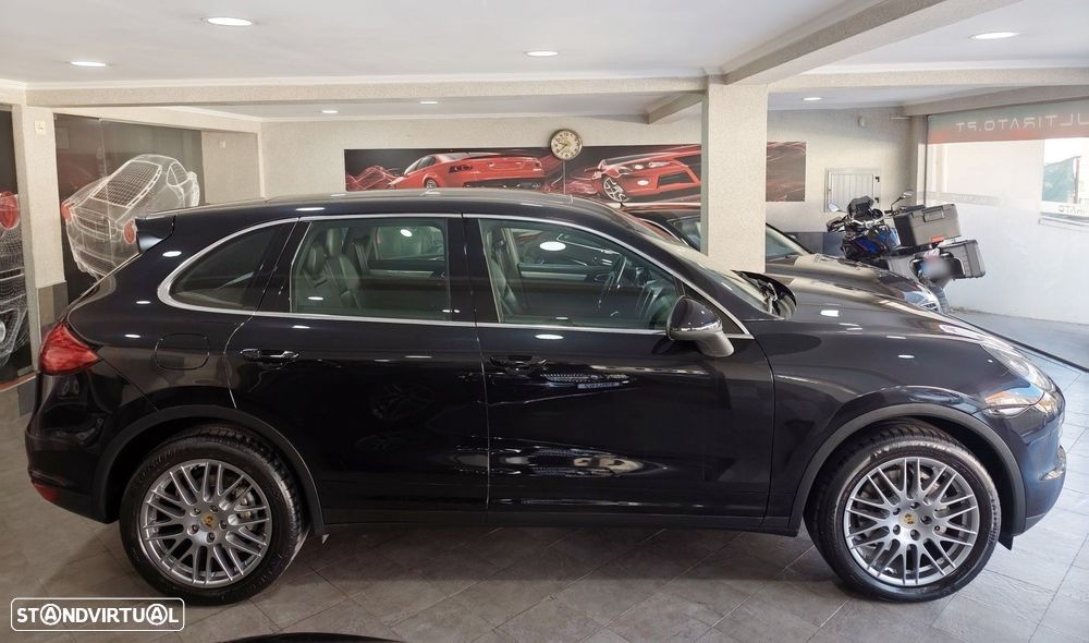 Porsche Cayenne S Hybrid - 7