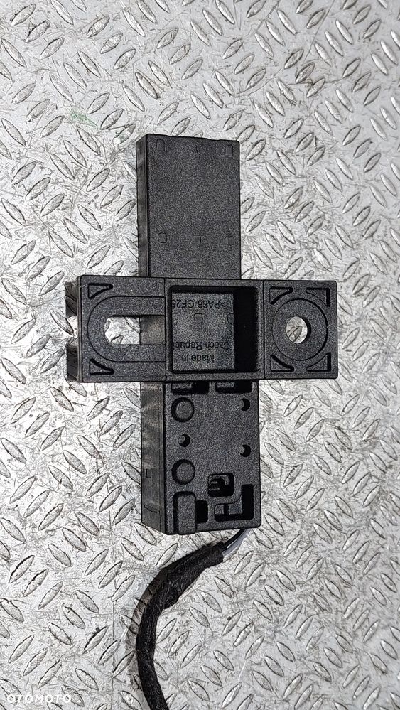 ANTENA KESSY AUDI A4 B9 R2016 NR 4M0907247 - 2
