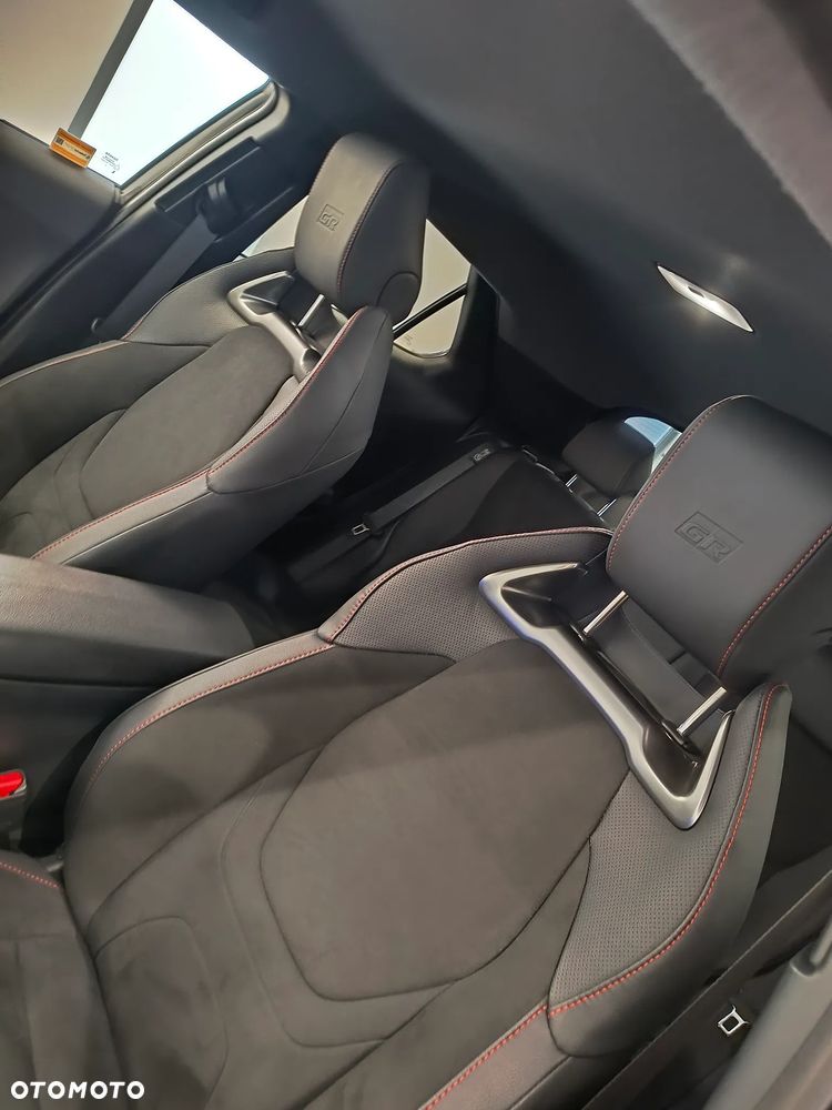 Toyota C-HR 2.0 PHEV Dynamic Force GR Sport Premiere Edition - 12