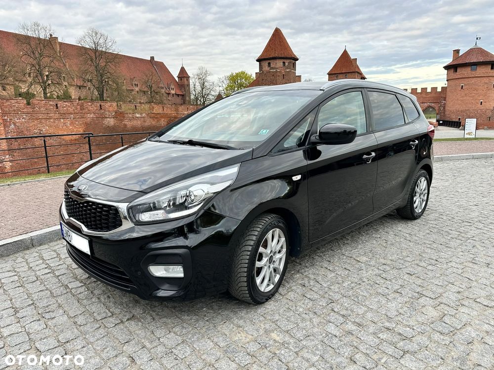 Kia Carens 1.6 GDI Dream-Team Edition - 4