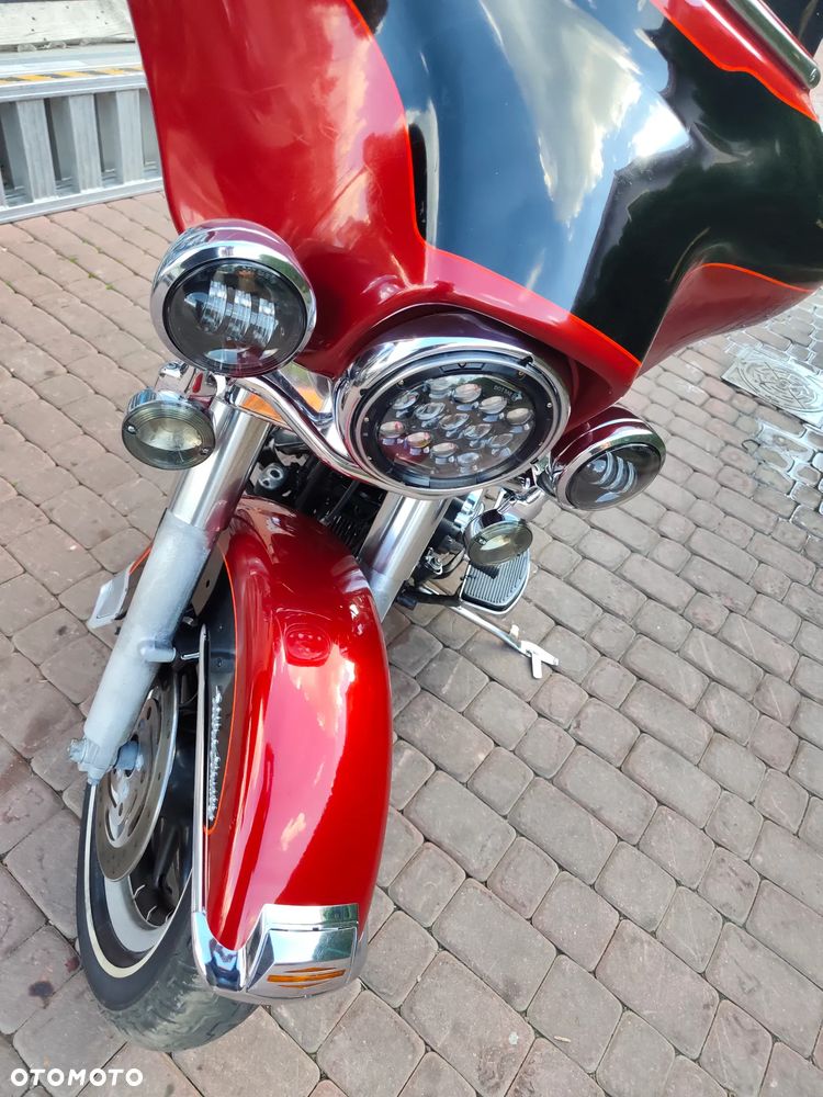 Harley-Davidson FLHTCU Ultra - 12