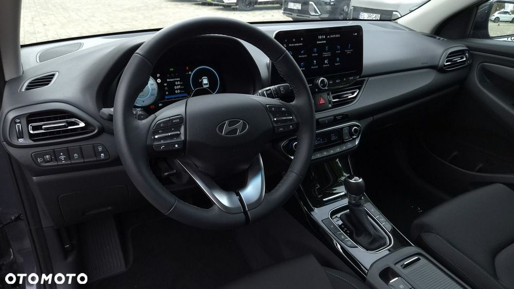 Hyundai i30 1.6 T-GDI Smart DCT - 13