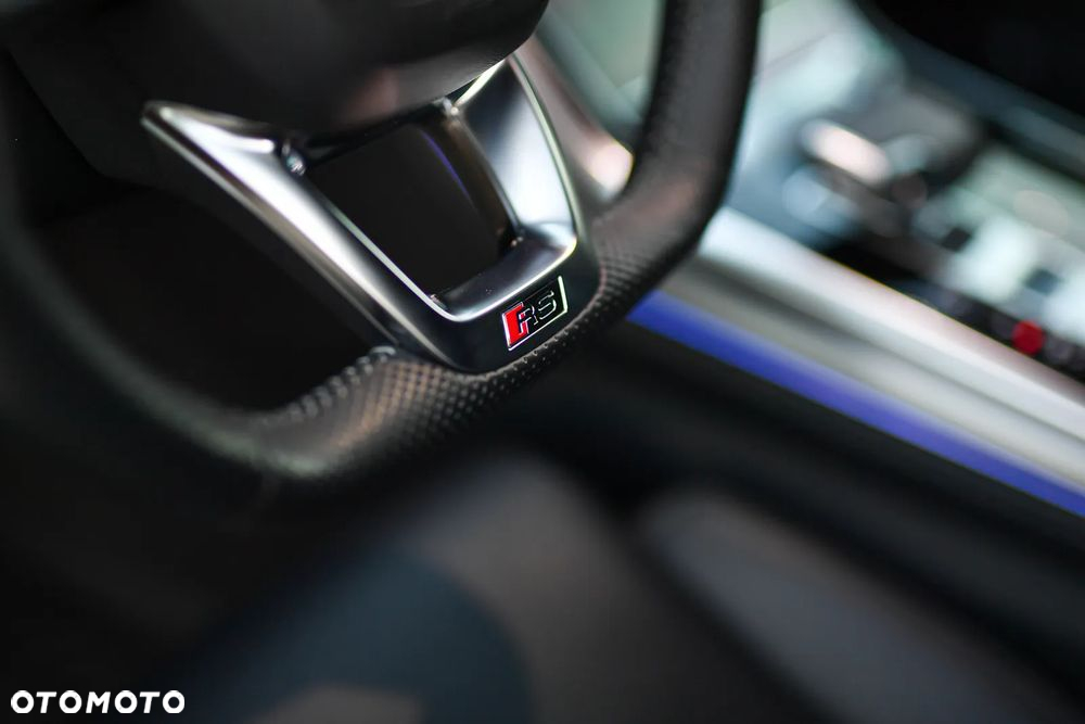 Audi RS Q8 - 27