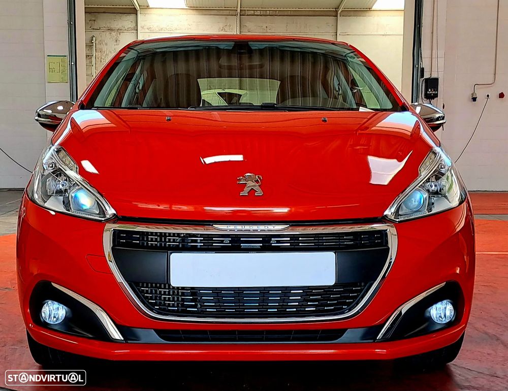 Peugeot 208 1.2 PureTech Allure - 21