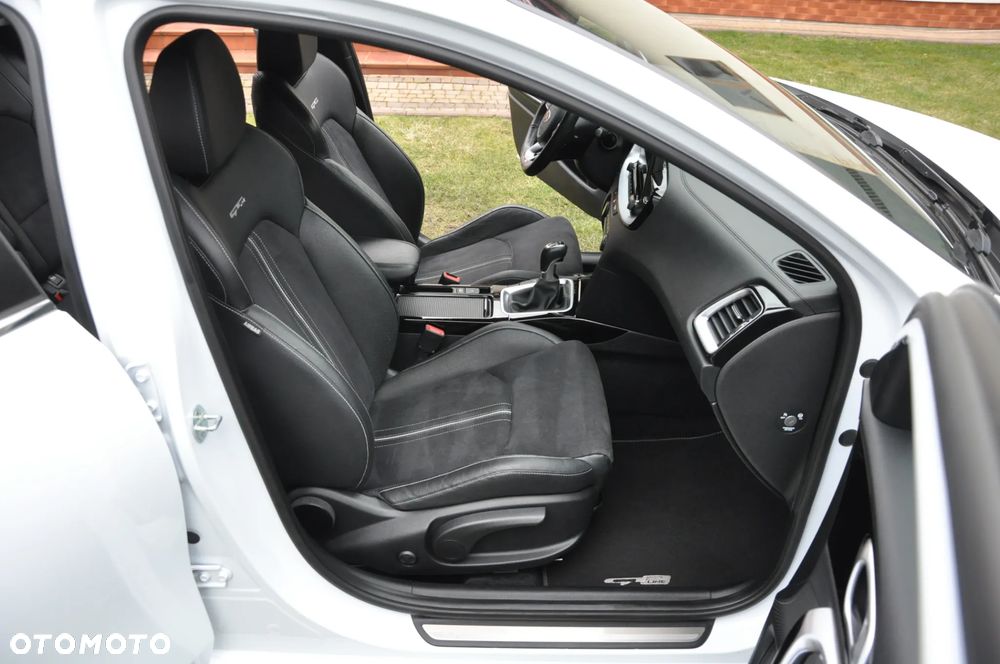 Kia Ceed 1.4 T-GDI OPF GT Line - 27