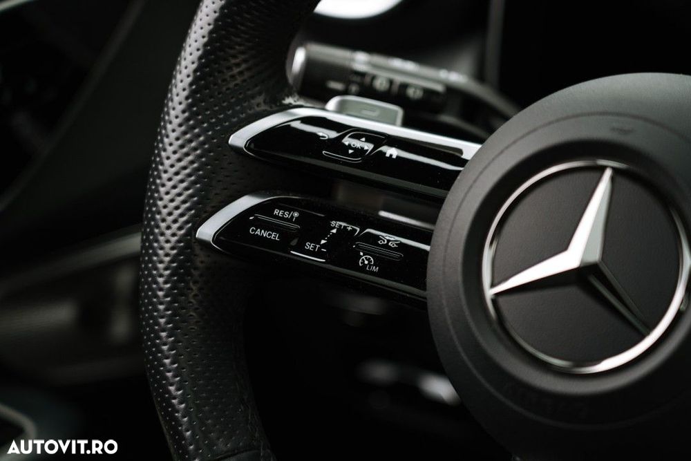 Mercedes-Benz GLC - 27