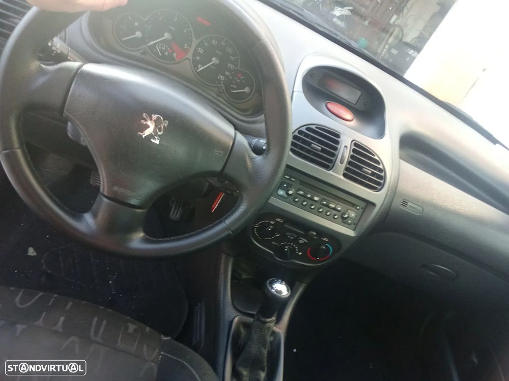 Peugeot 206 2.0 HDi XS - 5